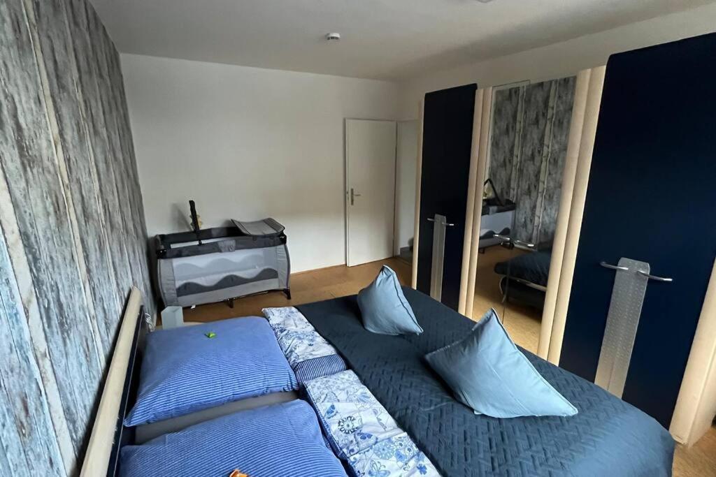 Charaktervolle Whg. Mitten In Inkl.parkplatz Apartment