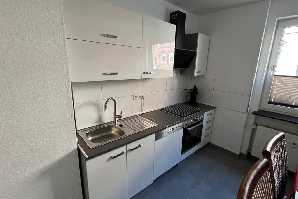 Charaktervolle Whg. Mitten In Inkl.parkplatz Apartment *