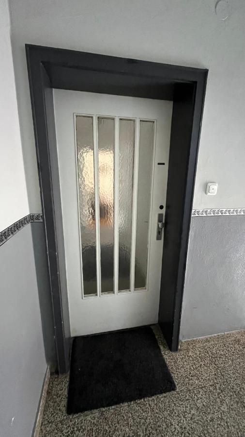 Charaktervolle Whg. Mitten In Inkl.parkplatz Apartment *